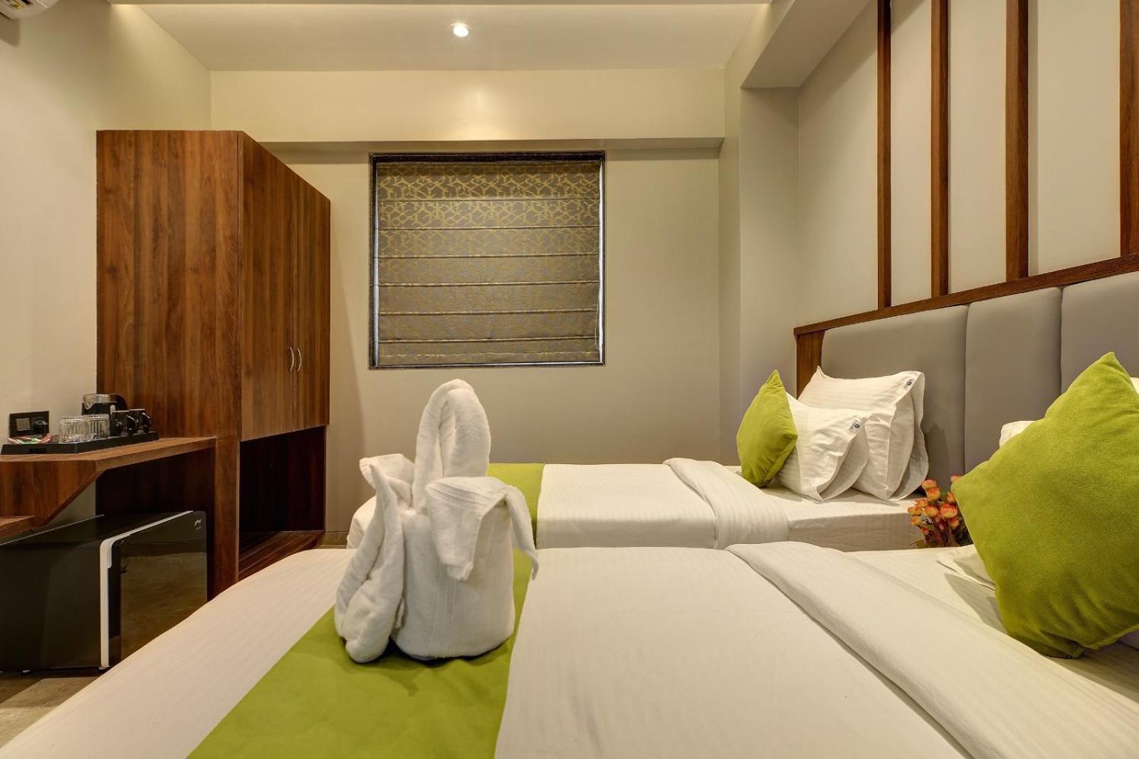 Magnus Fortune House Business Hotel , Magarpatta Mundhwa Exterior photo